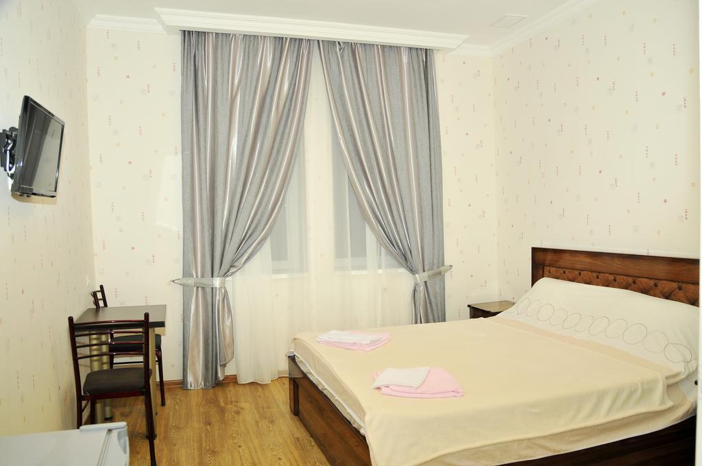 Alma-Ata Hotel Borjomi ภายนอก รูปภาพ